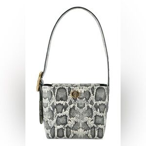 Kurt Geiger London, the Small Chelsea Bucket Bag